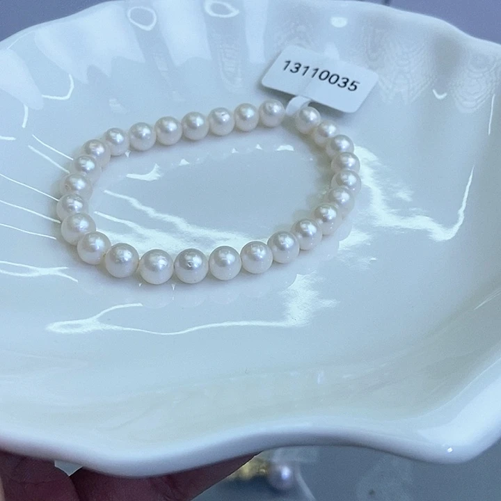 颈饰未镶嵌淡水珍珠