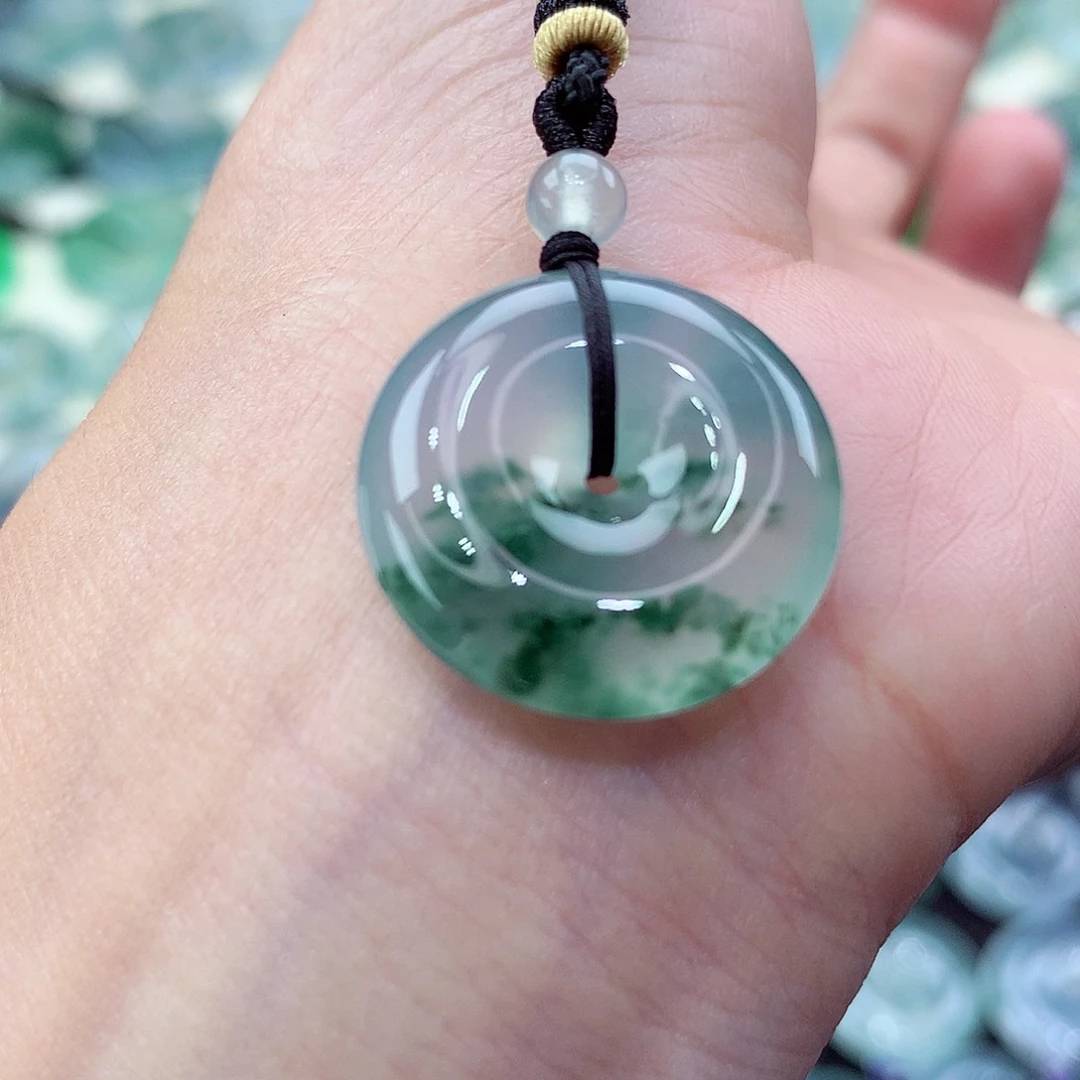 颈饰未镶嵌翡翠编号76。尺寸21.1-6.3