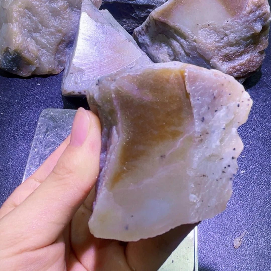 未镶嵌和田玉珠宝半成品