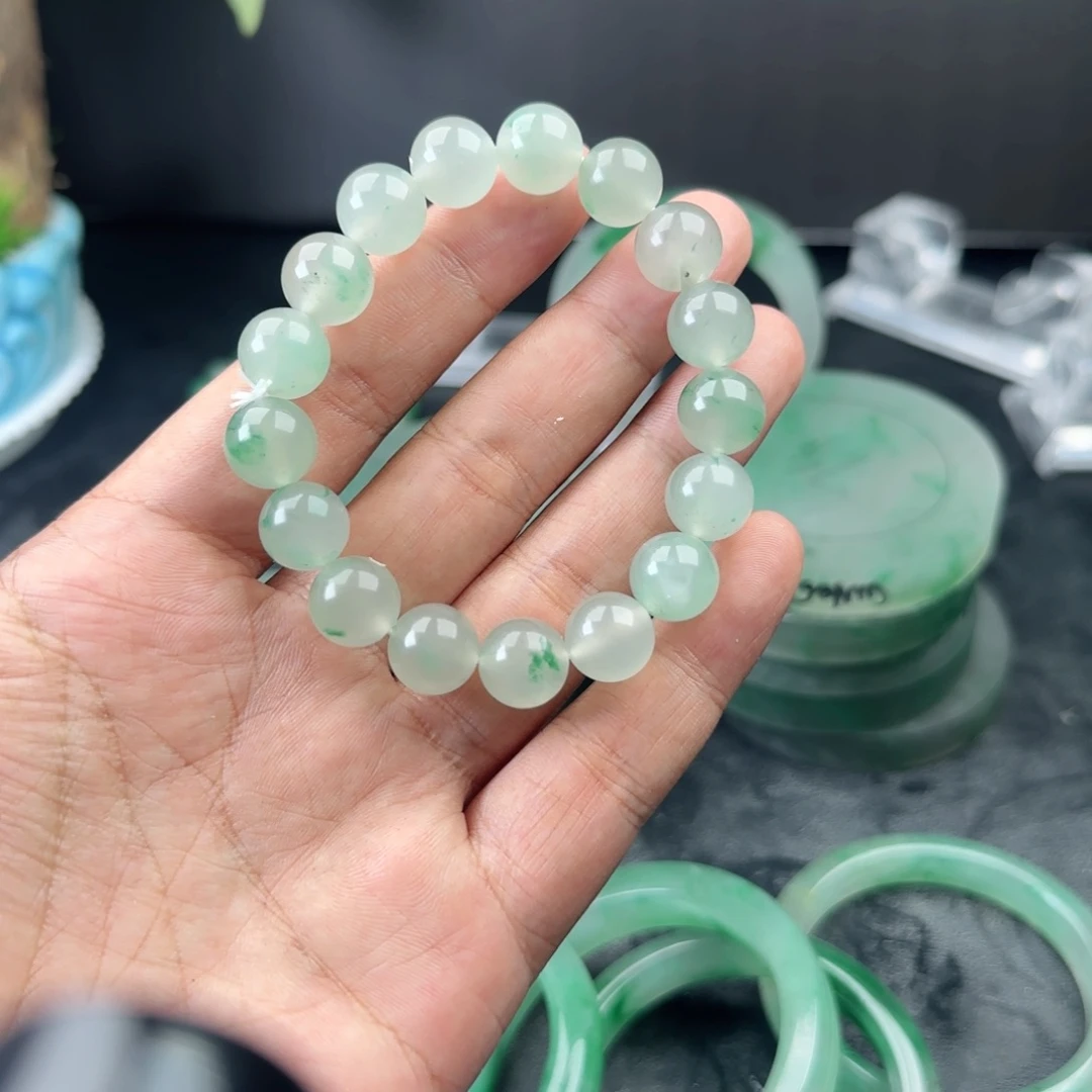 定制石英质玉（非洲翠）