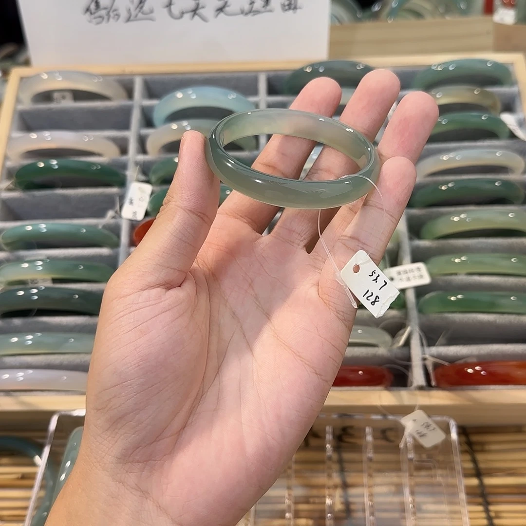 玛瑙/玉髓手镯未镶嵌圈口53.7