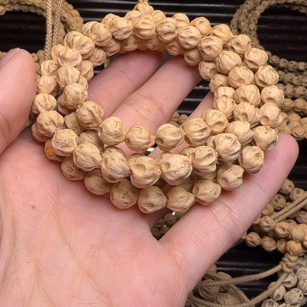 柏香籽/百香籽吊坠浪*