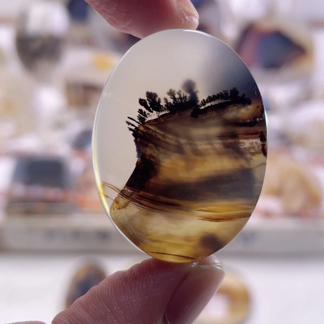 玛瑙/玉髓未镶嵌珠宝奇石