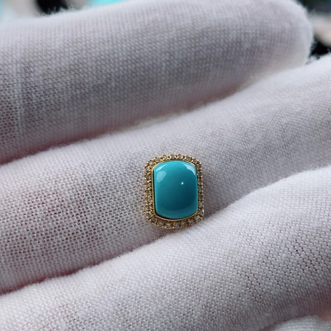 绿松石配饰18K金镶嵌