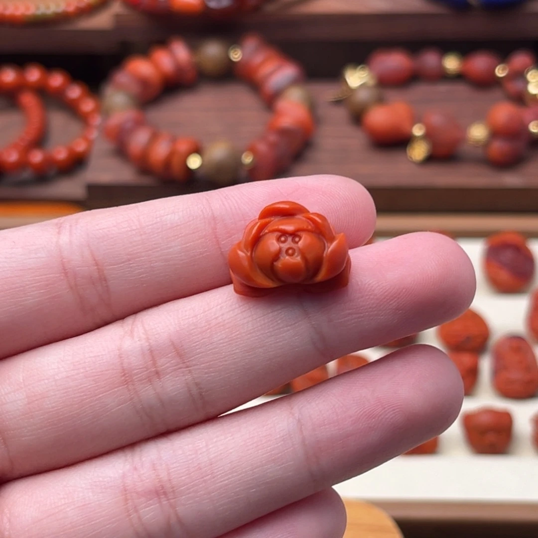 未镶嵌南红南红玛瑙43满肉玉莲花