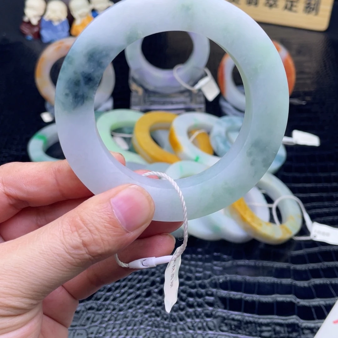 未镶嵌翡翠定制翡翠