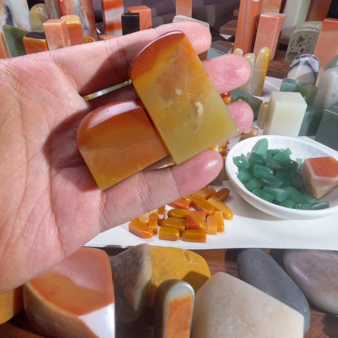 老挝石哦了咯与哦哦