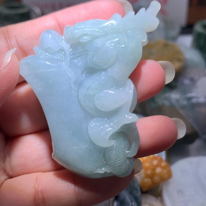 翡翠未镶嵌颈饰保真天然A货翡翠