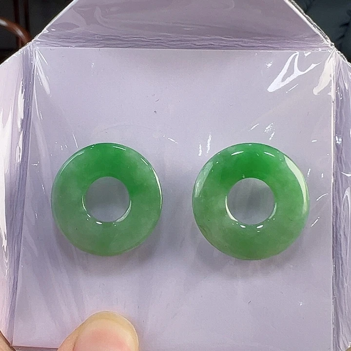 翡翠未镶嵌耳饰裸石一副