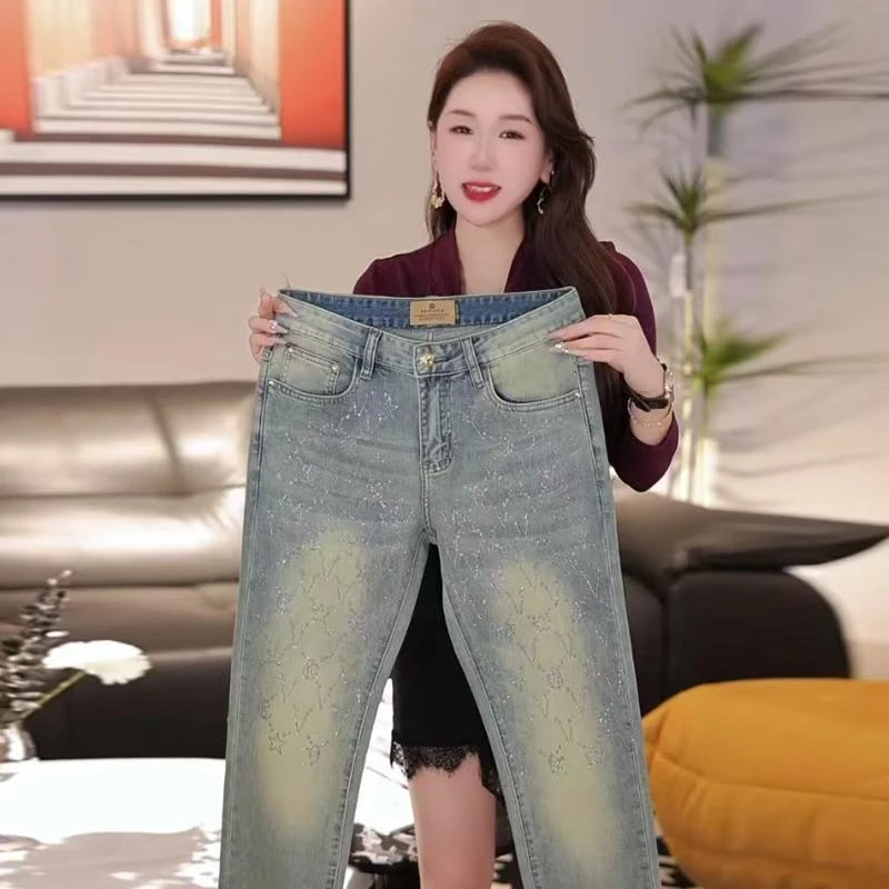 高级感男装夏季薄款烫钻牛仔裤男款爆款2025新款修身弹力男士裤子