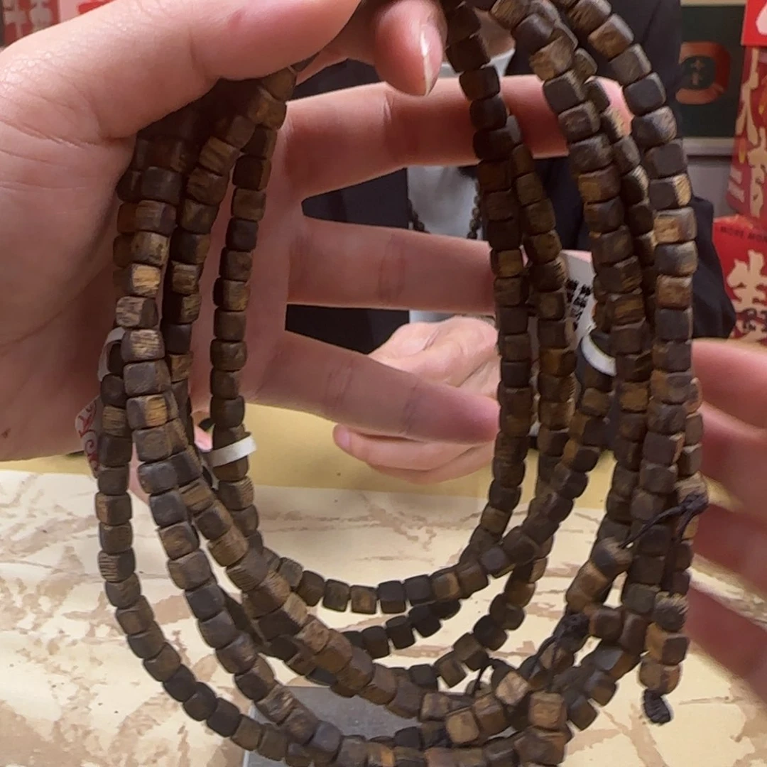 沉香手串白棋方珠多样性发货1条15克