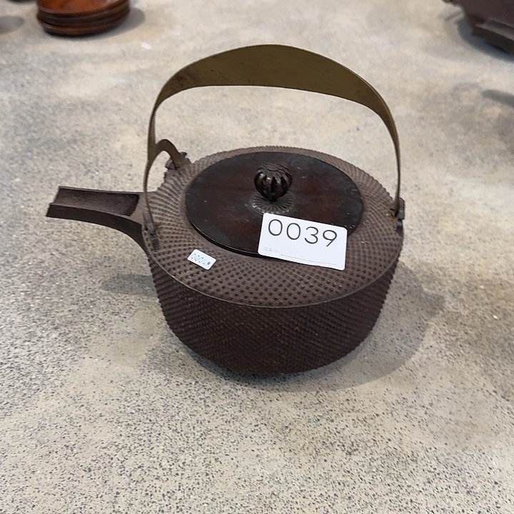 左***院主人杯茶具小铁壶