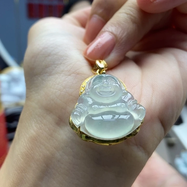 翡翠18K金镶嵌颈饰吊坠31