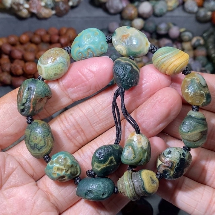 未镶嵌玛瑙/玉髓珠宝奇石