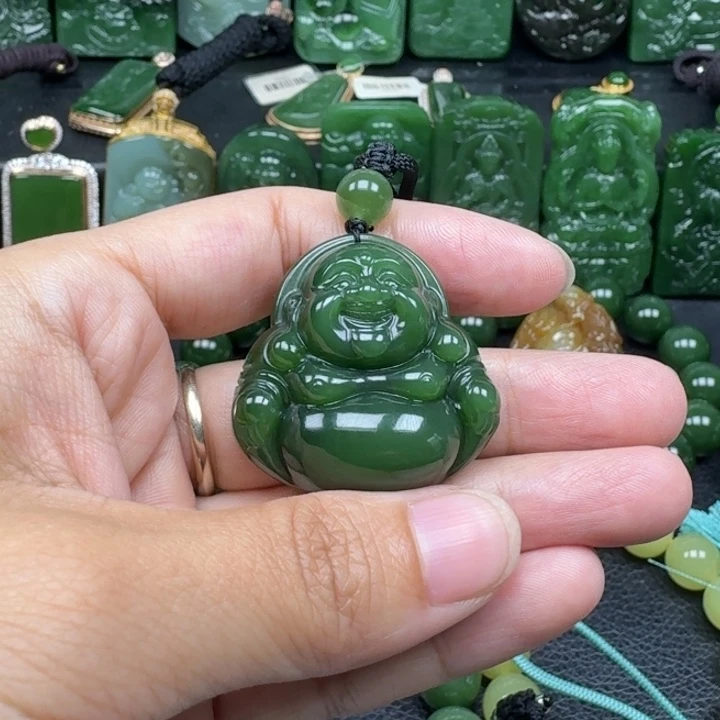 暗***迷颈饰未镶嵌和田玉