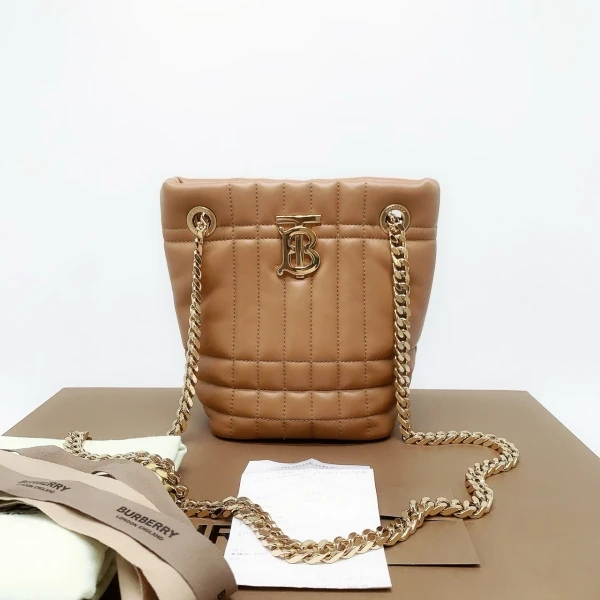 博柏利/95新/包包/250209EV0017/C216728782