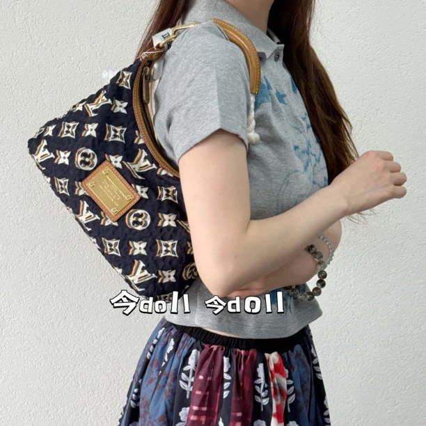 95新 LouisVuitton/路易威登 老花小号幻影hobo单肩包 09年063693