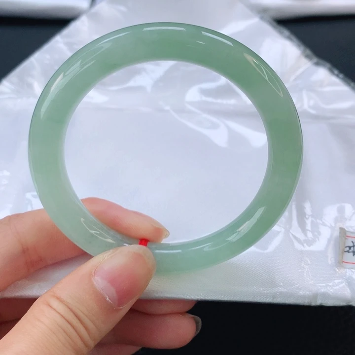 翡翠手镯未镶嵌翡翠手镯49.8圆