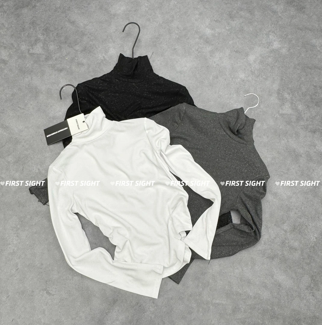 初见家【细粉银河高领长袖T恤打底衫】2024秋收腰休闲纯色上衣