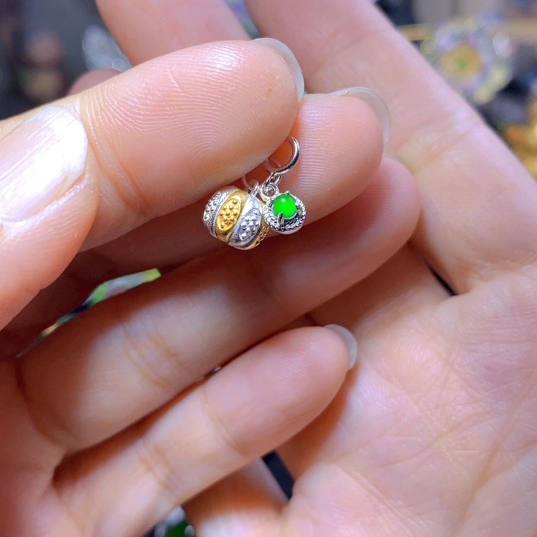 翡翠耳钉银S925镶嵌天然翡翠