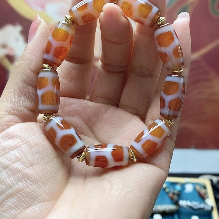 玛瑙/玉髓颈饰合金
