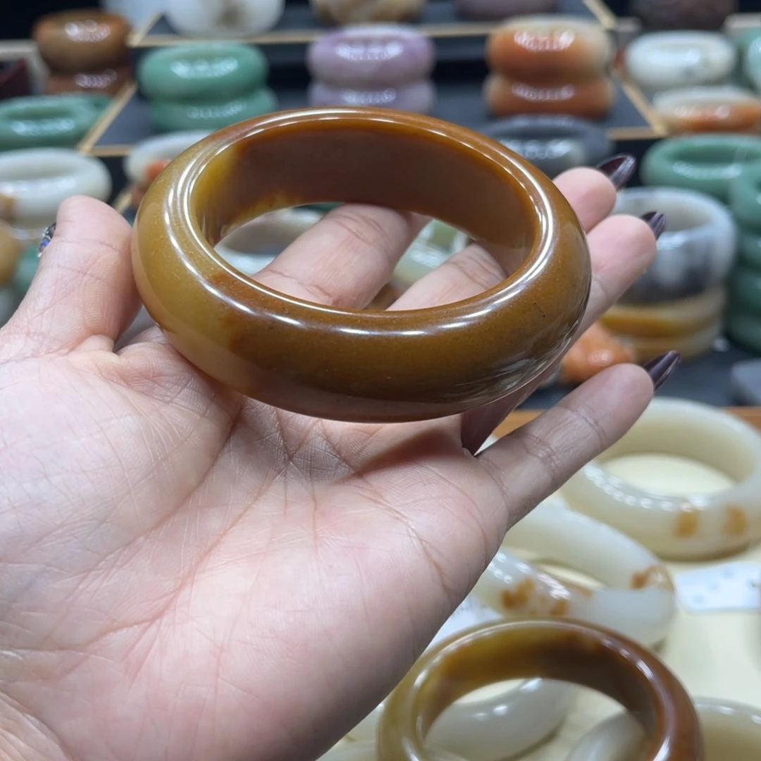 石英质玉手镯合金