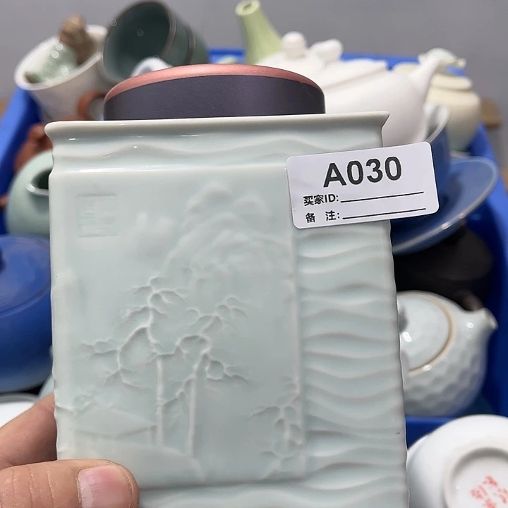 瓷片默认微瑕瓷器、茶具、壶、摆件，介意勿拍