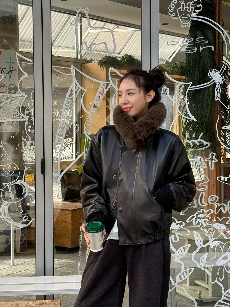 YEYE自留意大利进口绵羊皮大翻领3M棉腔调皮衣