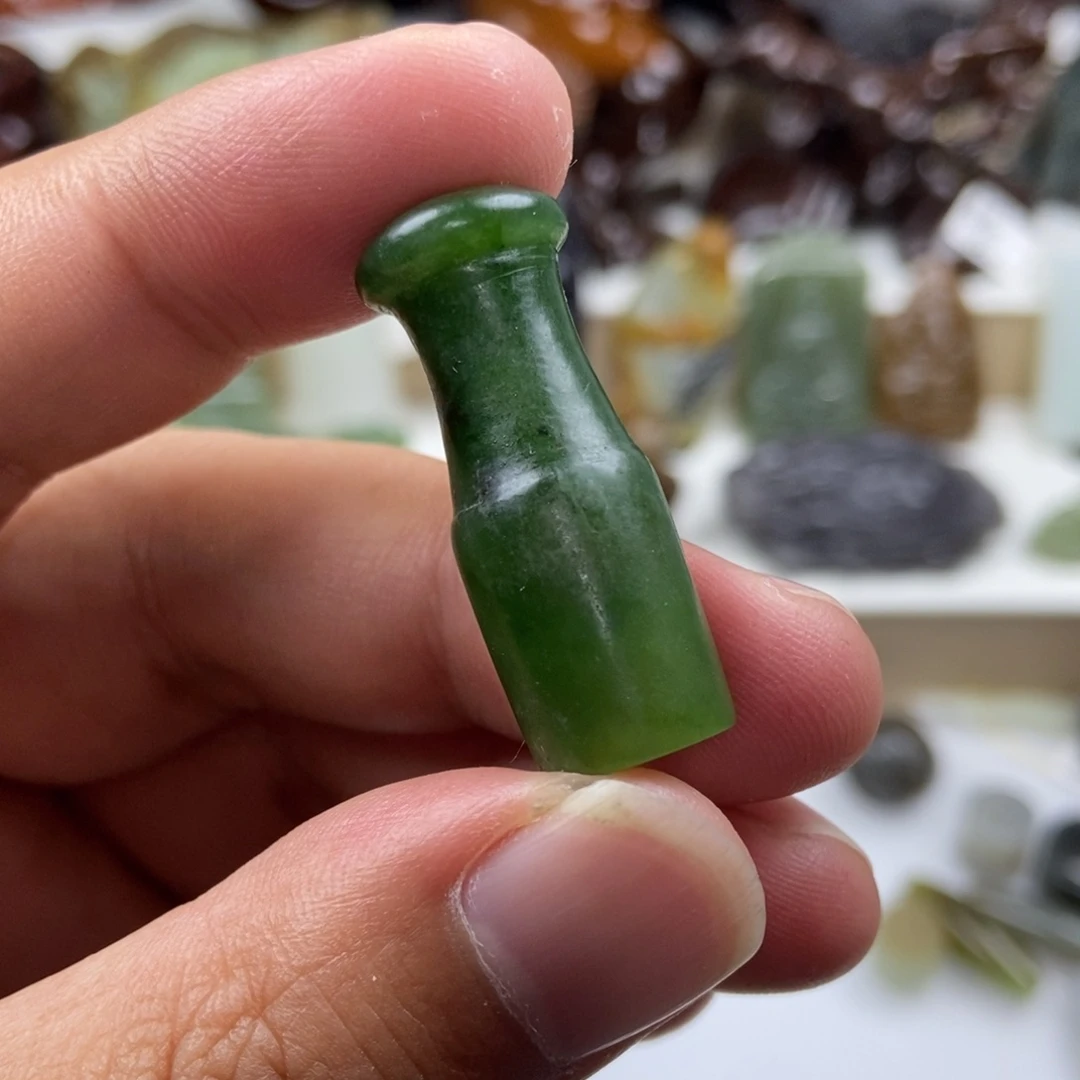 【闪购商品】颈饰未镶嵌和田玉