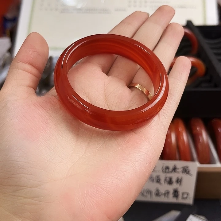玛瑙/玉髓未镶嵌手镯特价商品不退不换