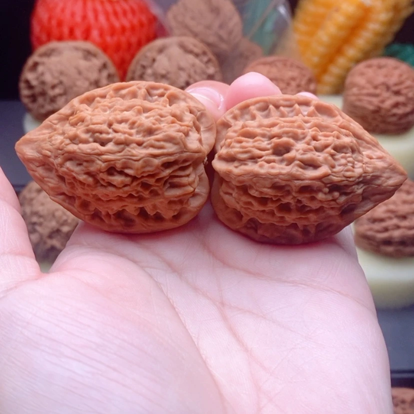 【闪购商品】吊坠文玩核桃36尺吸血鬼