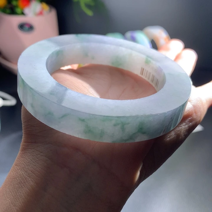 未镶嵌手镯定制翡翠