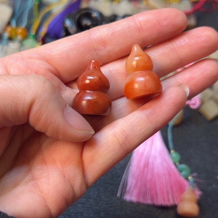 云***）老挝石印石葫芦2个