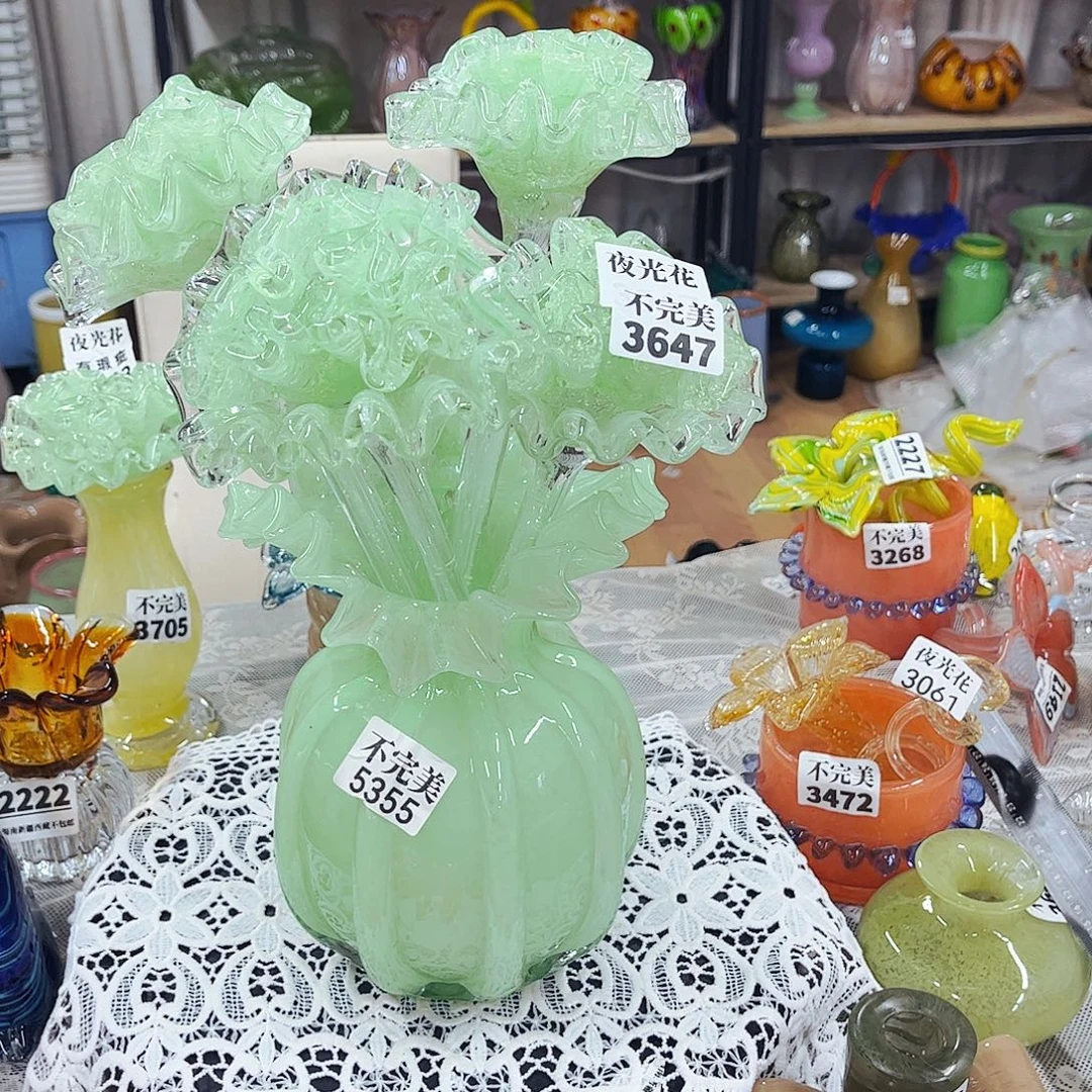 4朵夜光花1瓶 家悦琉璃工艺品都不完美