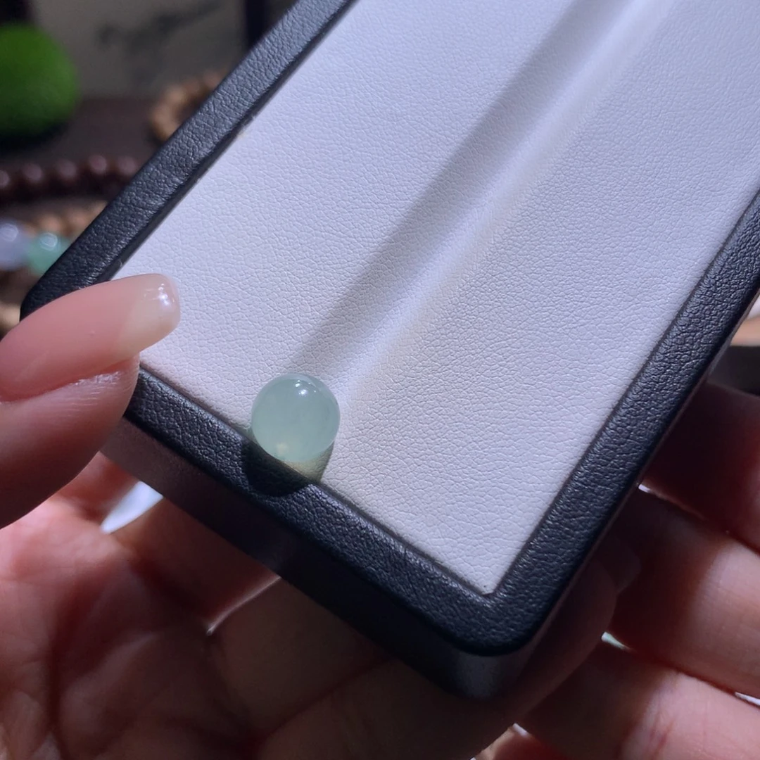 翡翠散珠特价甜绿卡8.88