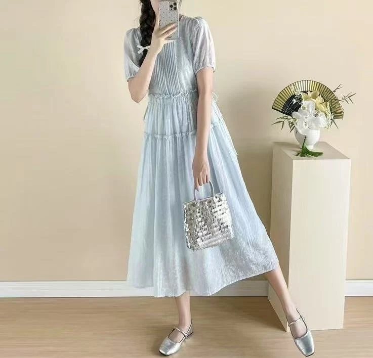 仟禾家时尚春夏新款百搭显瘦气质纯欲时尚香槟女装