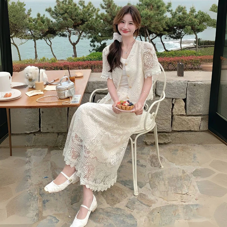 131 夏季蕾丝短袖半身裙俩件套 套装 美的平衡感 轻松穿出少女感
