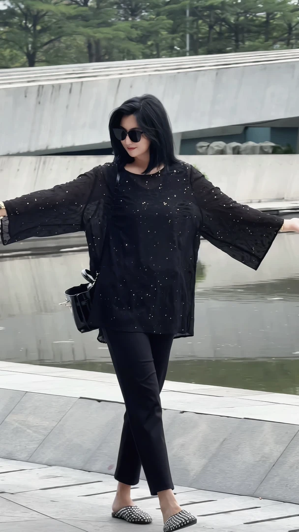 【娜姐夏季7003上衣款】2025年巴瑟大码女装宽松显瘦百搭潮流卫衣裙