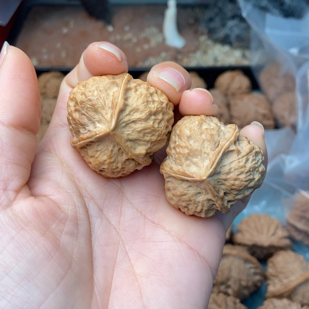 吊坠文玩核桃铁三棱5