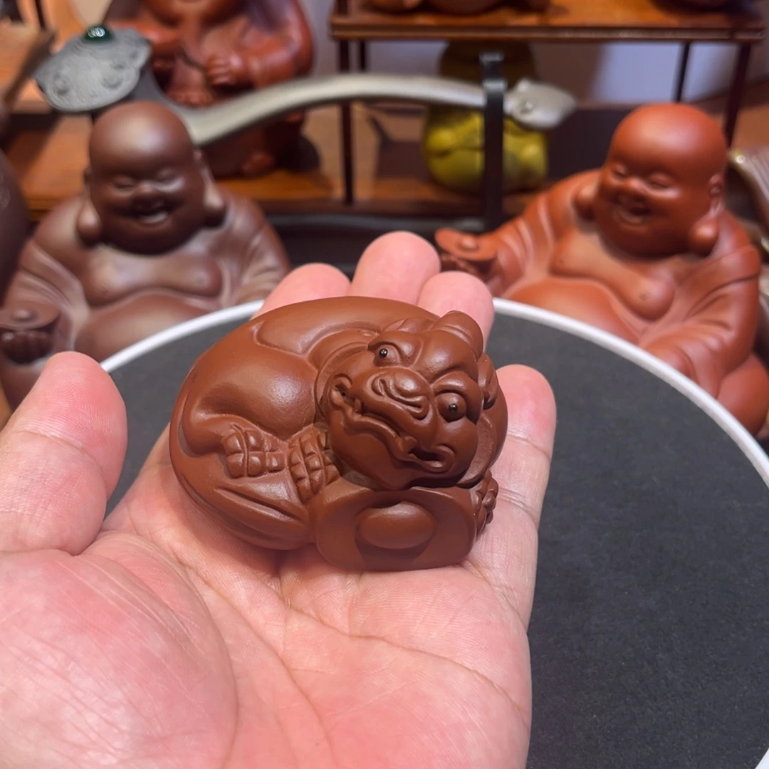 紫砂茶宠紫砂茶宠摆件。
