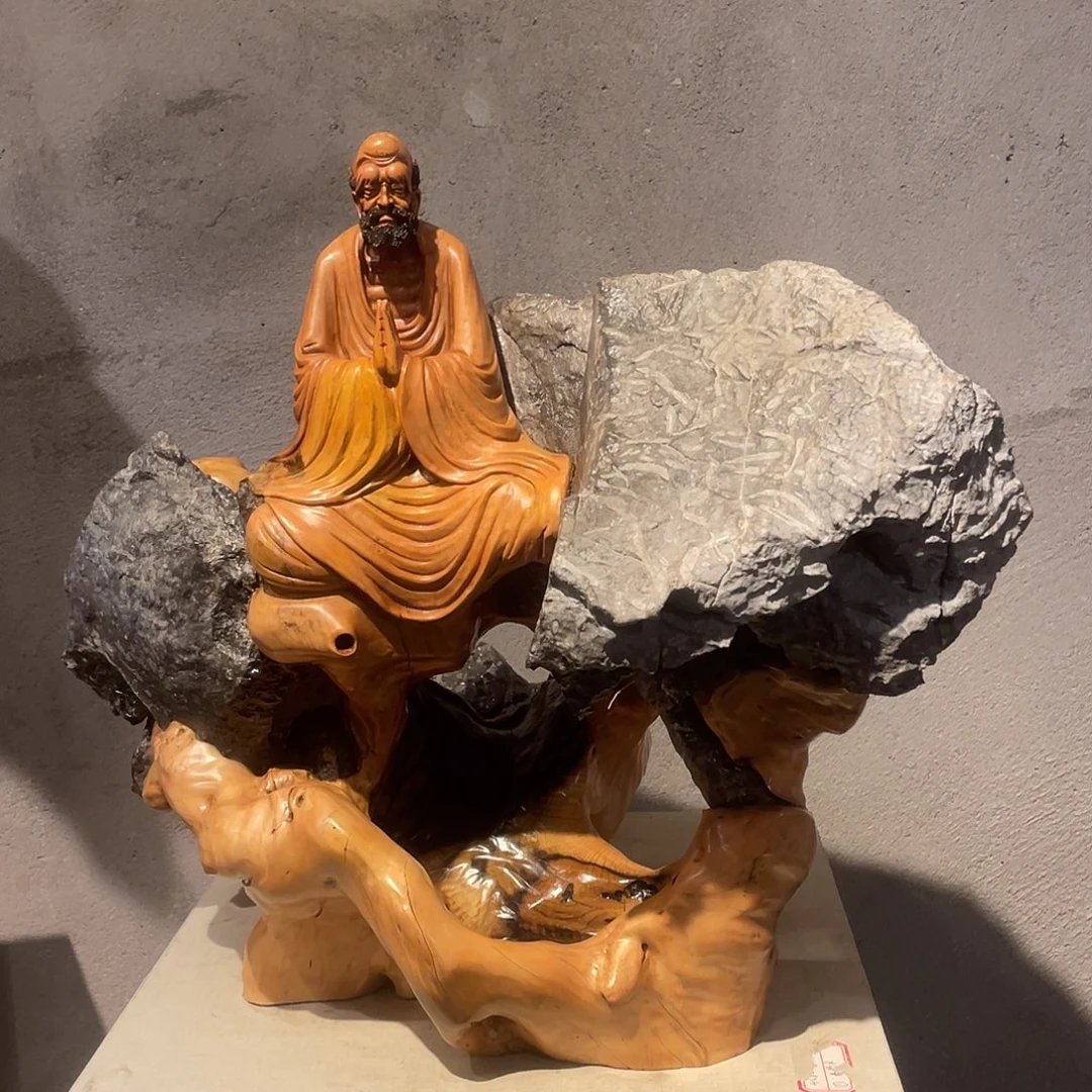 香榧木精品根包石达摩摆件
