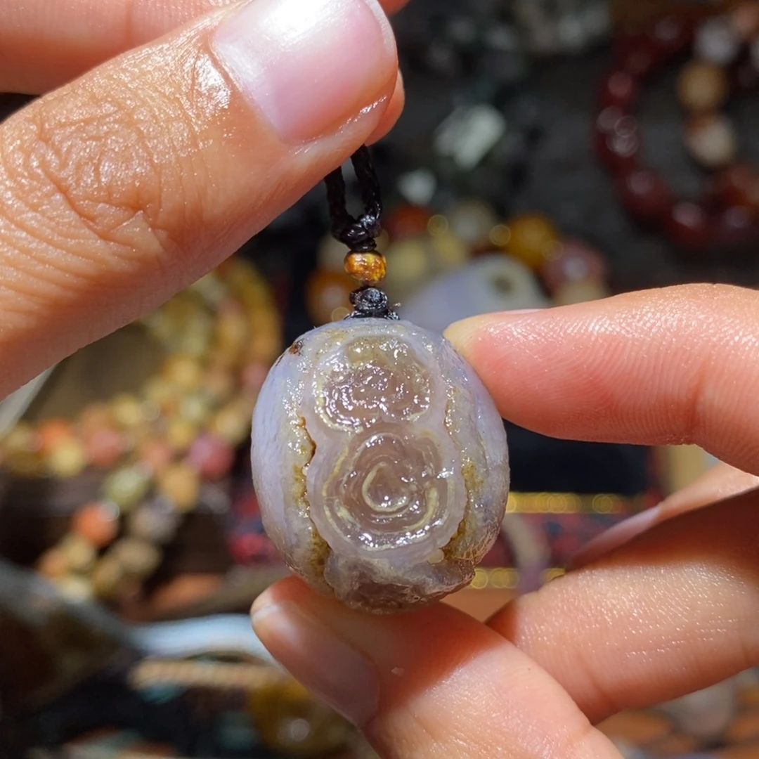 玛瑙/玉髓未镶嵌珠宝半成品