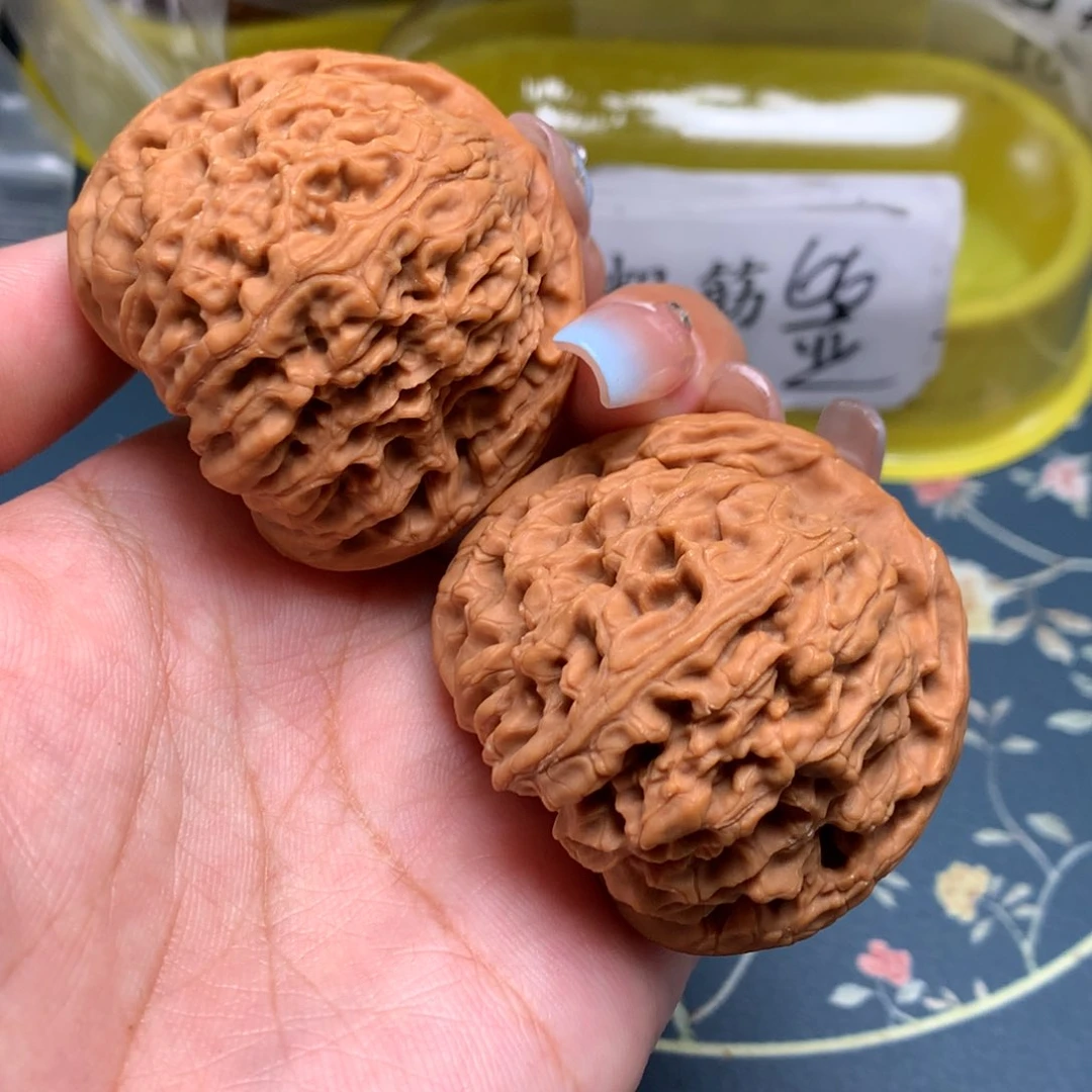 桃核吊坠43-25112-08