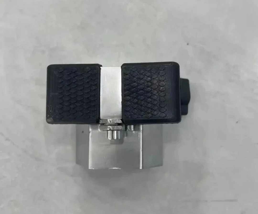 贝石特ZT3轴承直角瓷砖推刀F06银色刀座