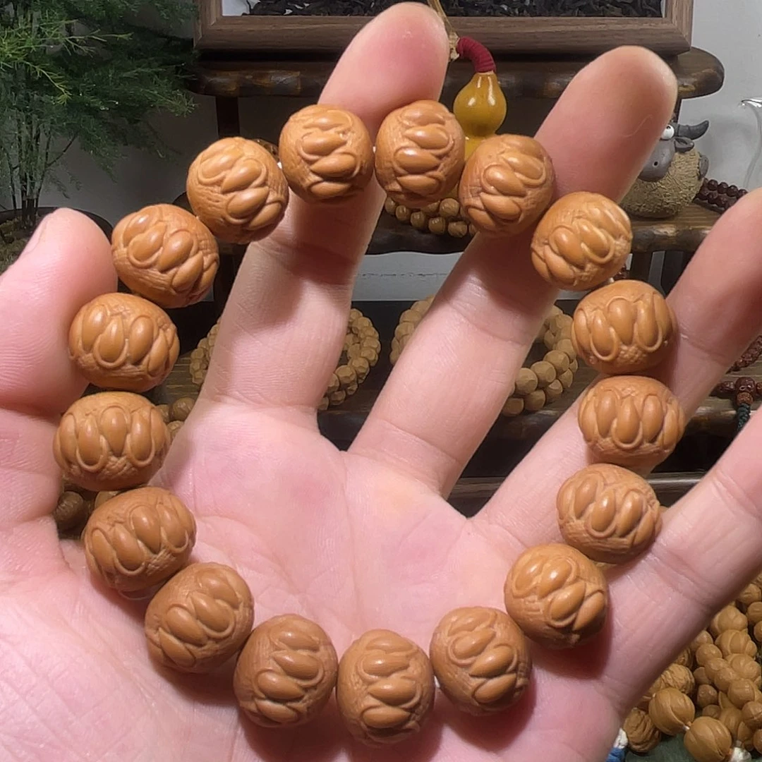 吊坠猴头核桃大尺寸吞噬