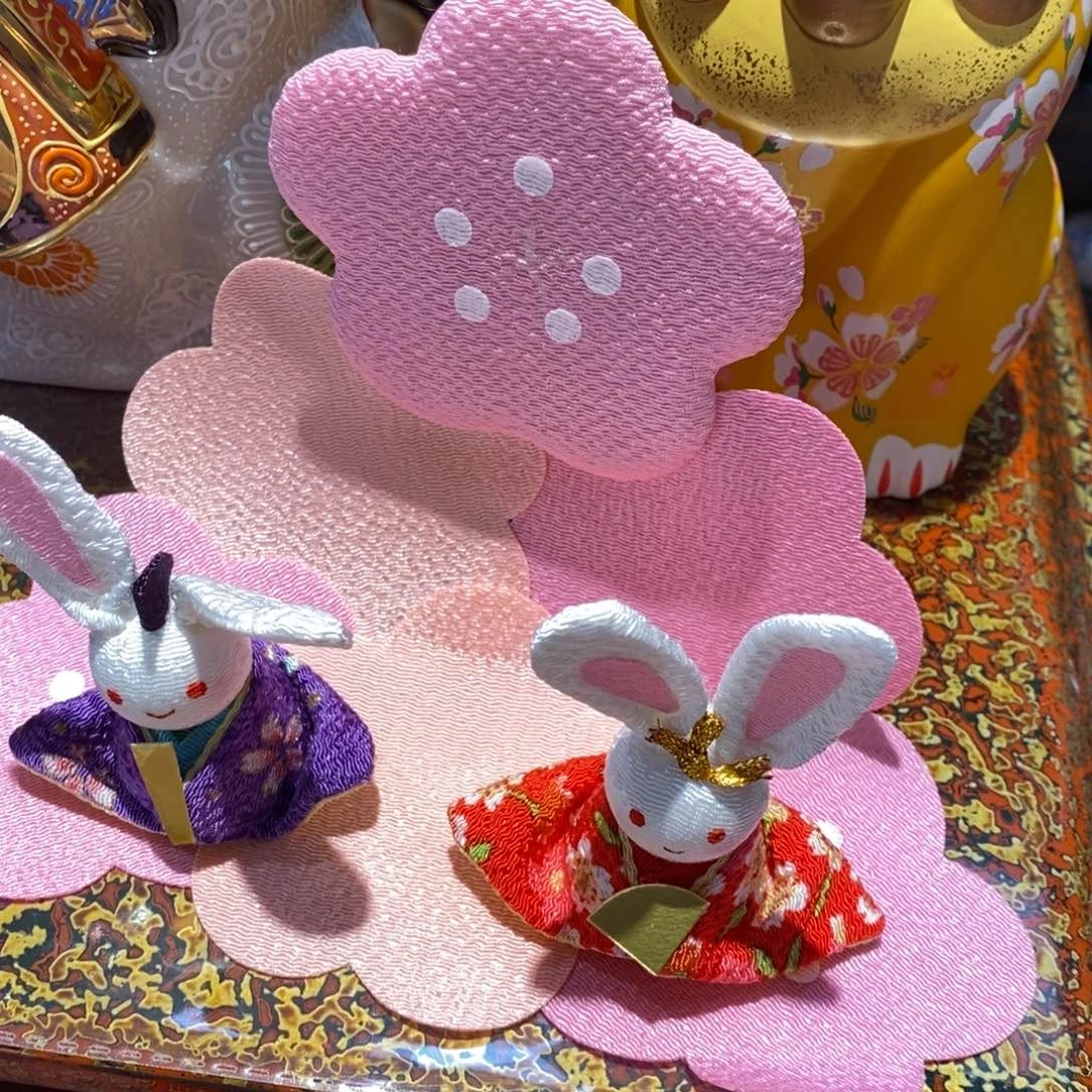 秋***愁瓷片厘米，小杨甄选甄选