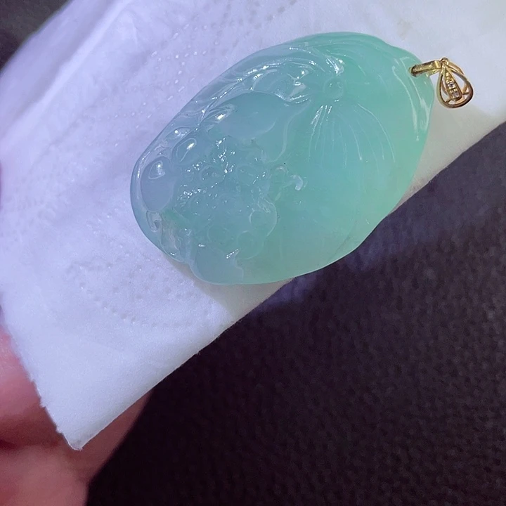 定制翡翠未镶嵌翡翠