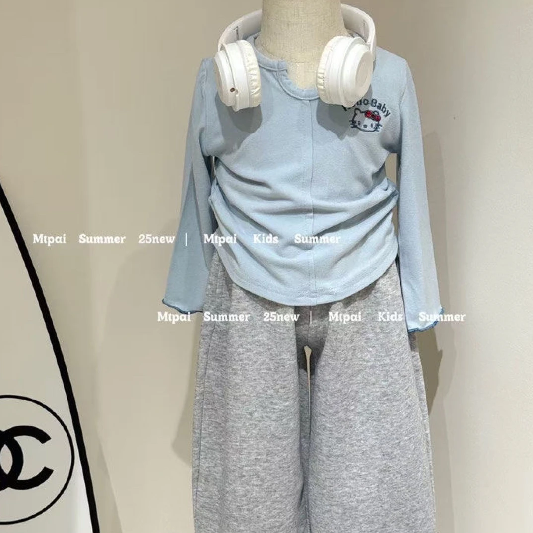 早秋韩系女童套装幼儿园穿搭超显白baby蓝kt上衣配灰色哈伦卫裤