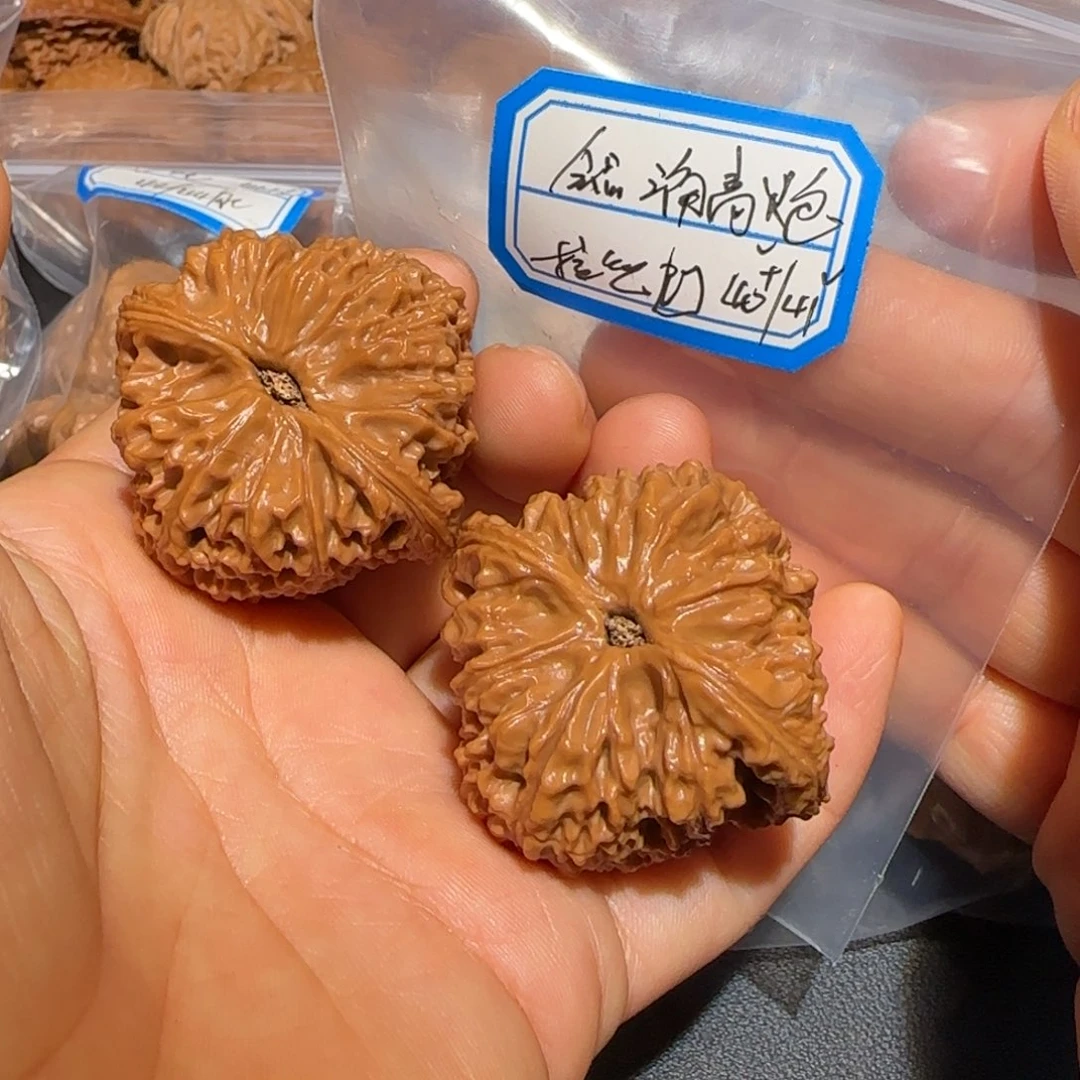 吊坠文玩核桃飞飞飞飞