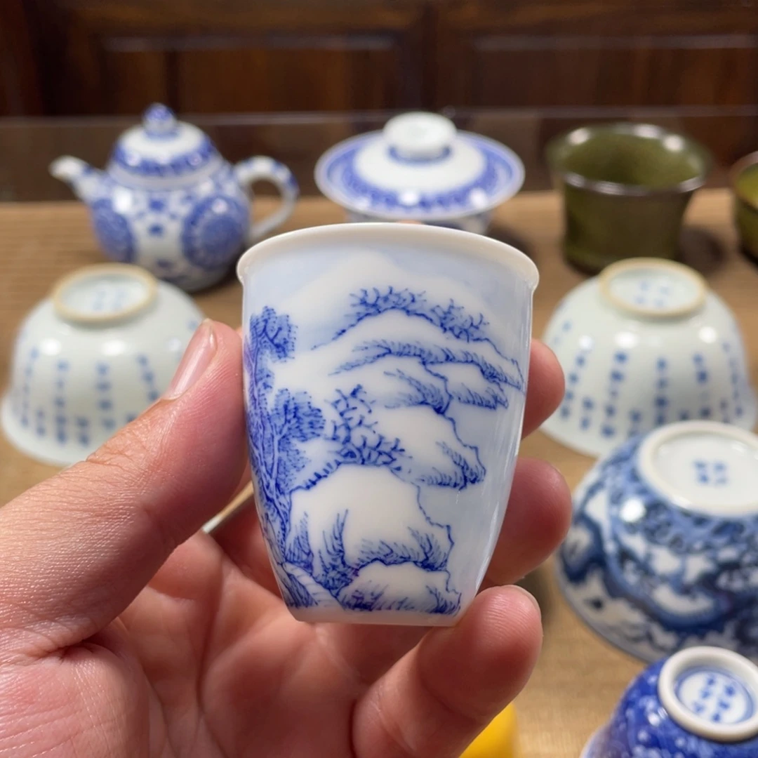段氏青花雪景闻香杯
